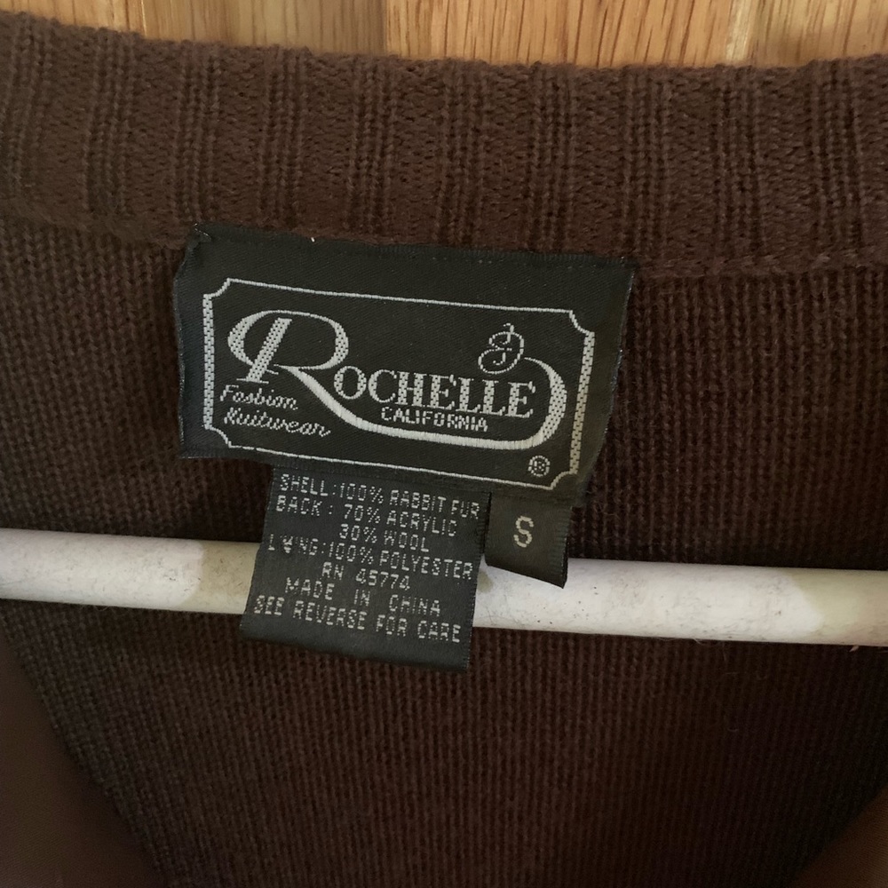 Rabbit Vest - Picture 3 of 3